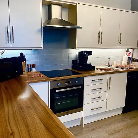 Apartamento Merewyke Boutique Family Sleeps 4 , Only 5 Minutes Walk To