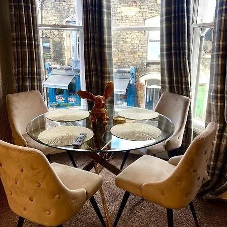 شقة Merewyke Boutique Family Sleeps 4 , Only 5 Minutes Walk To *