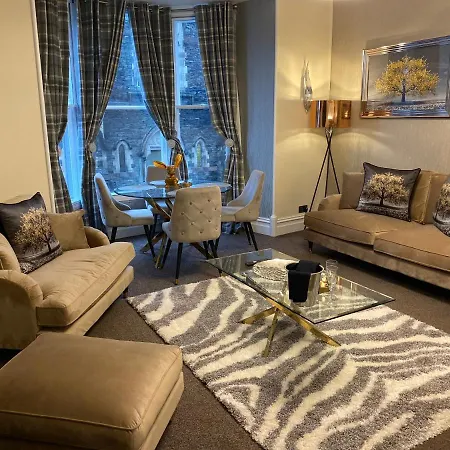 Merewyke Boutique Luxury Family Sleeps 4 , Location Apartment